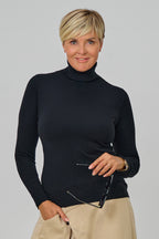 Rollkragen Pulli "Senorita", schwarz