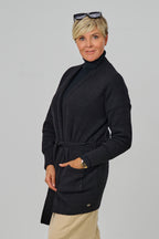 Strickjacke mit Taschen und Gürtel, schwarz