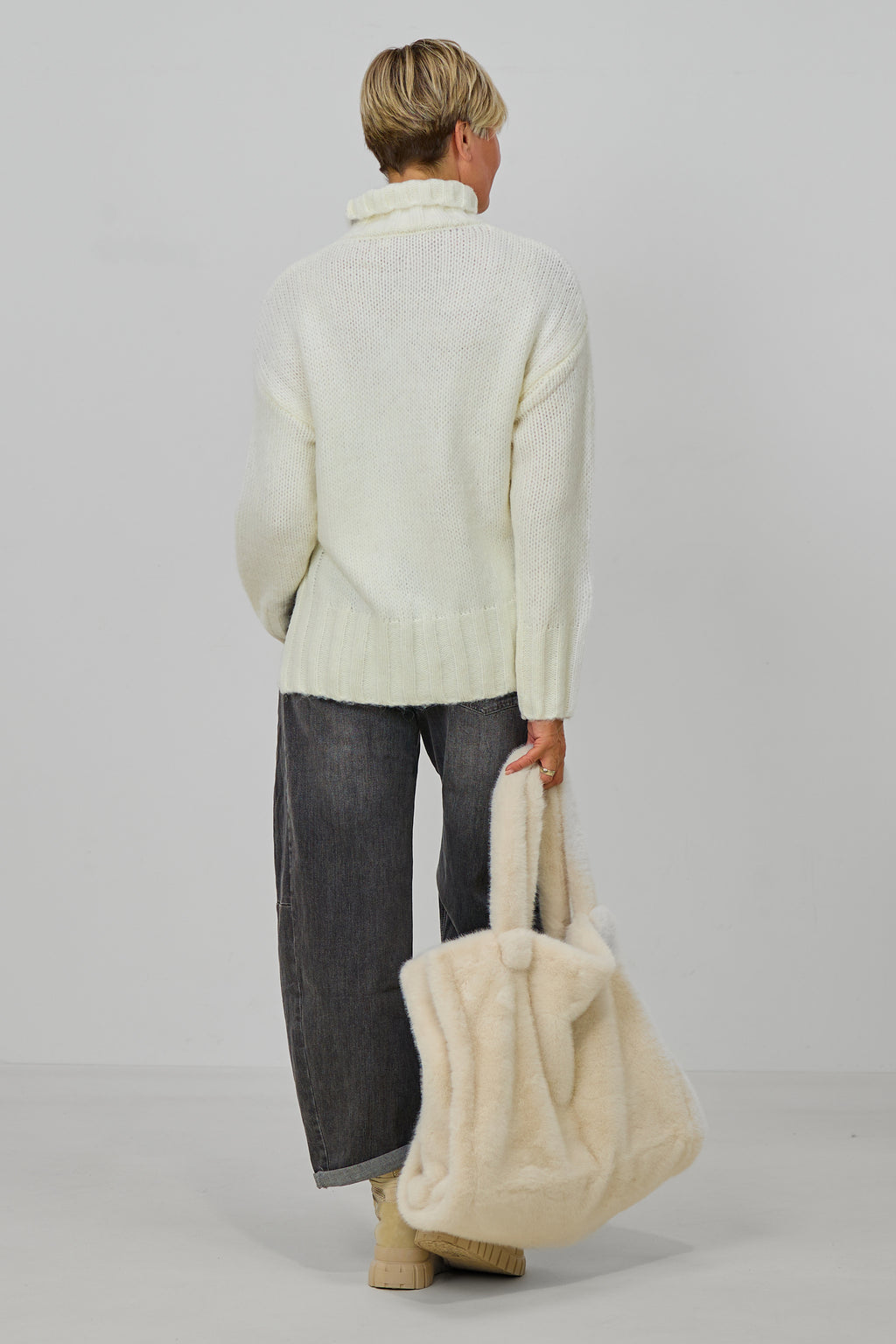 Rollkragen Strickpullover, ecru