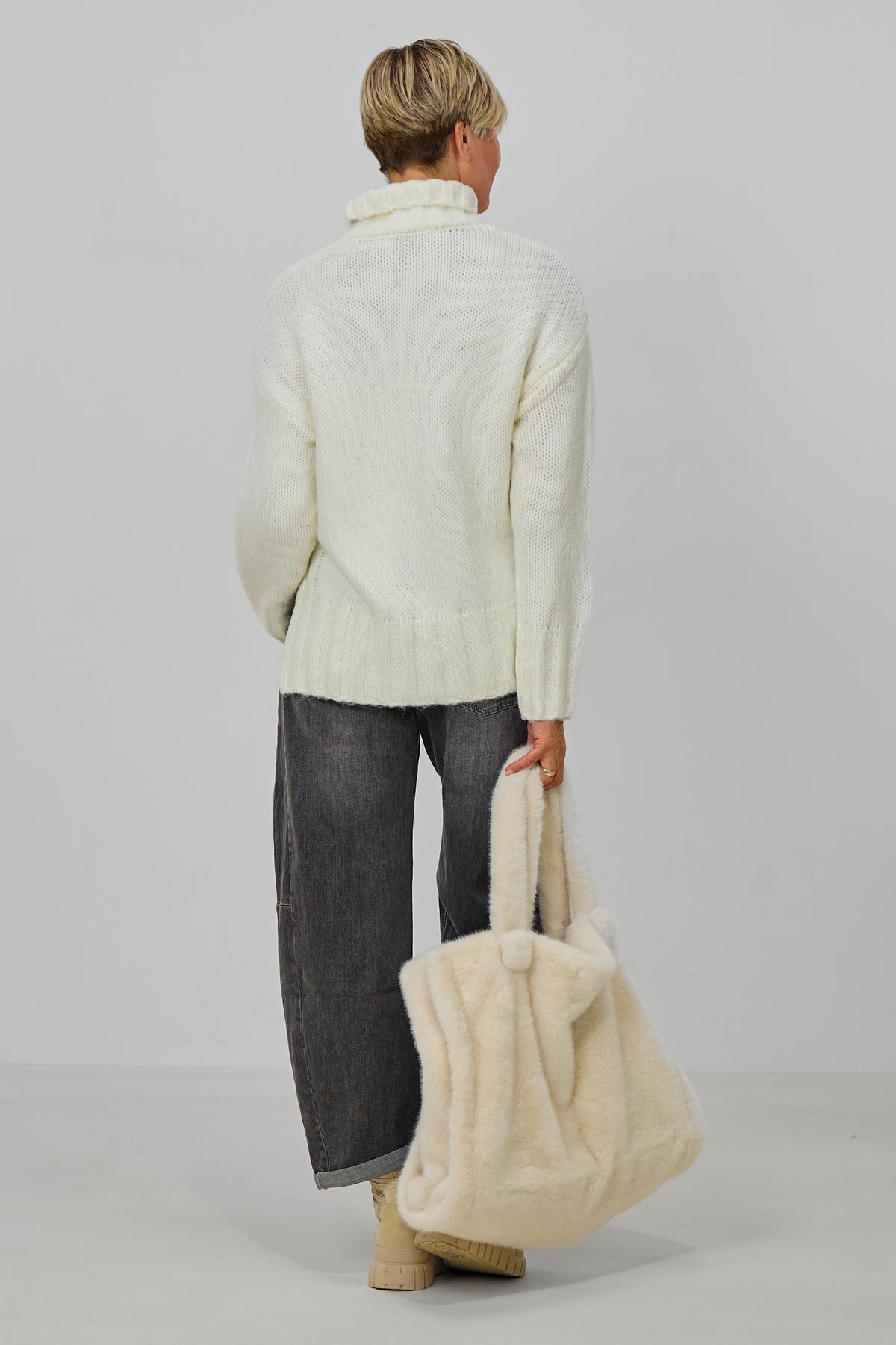 Rollkragen Strickpullover, ecru
