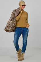 Rollkragenpulli mit Goldfaden, camel