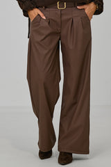 Bundfaltenhose im Lederlook, schokobraun