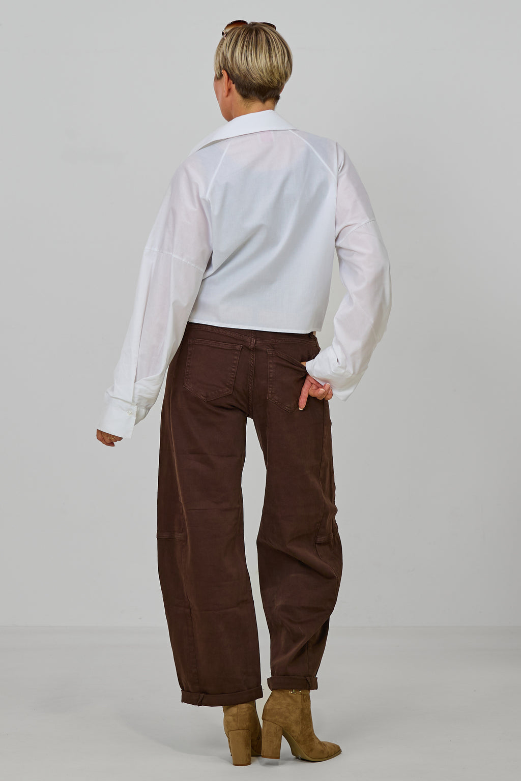 Bluse mit seitlichen Raffungen, weiß