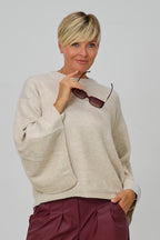 Strickpullover mit Überwurf, beige