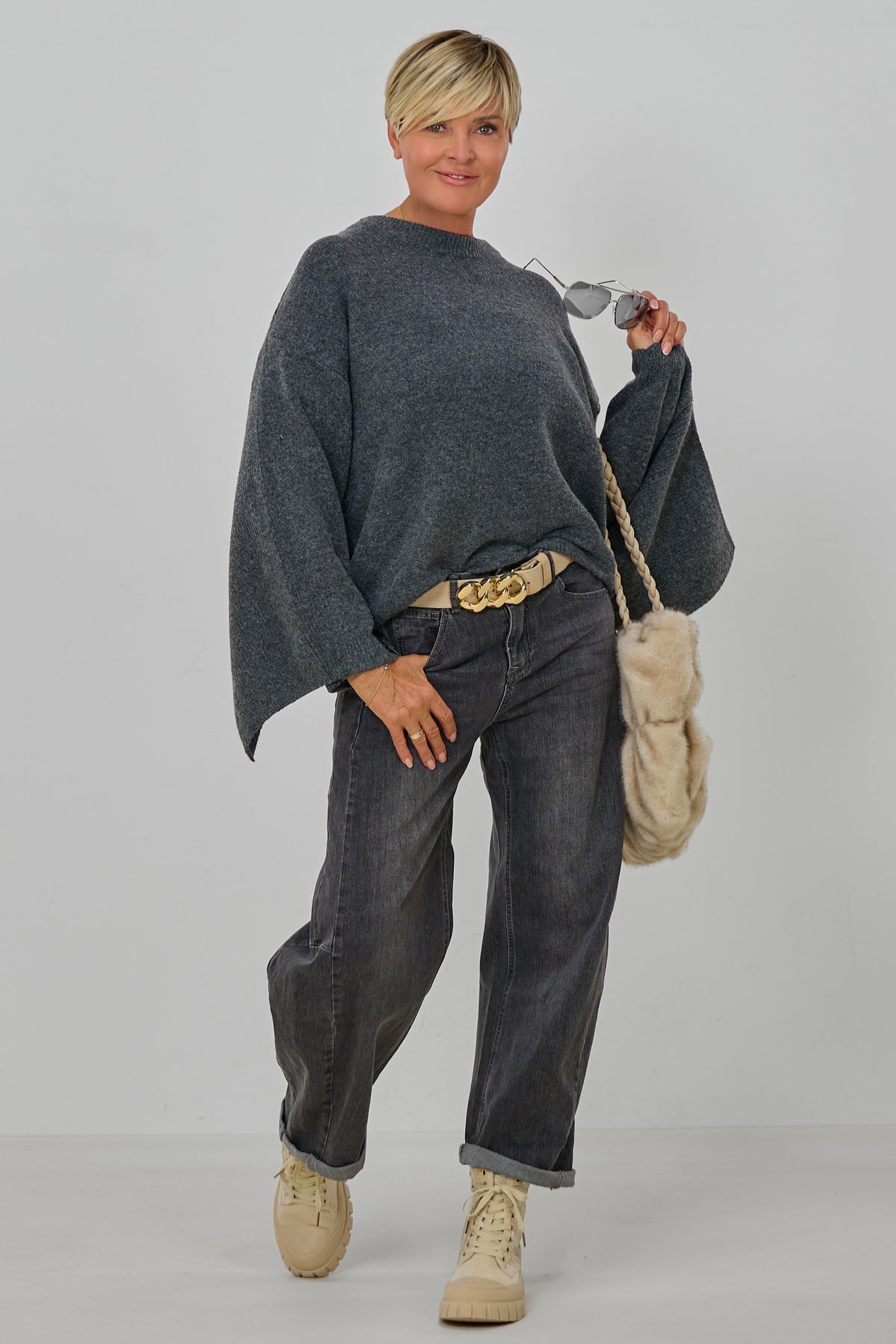 Strickpullover mit Überwurf, anthrazit