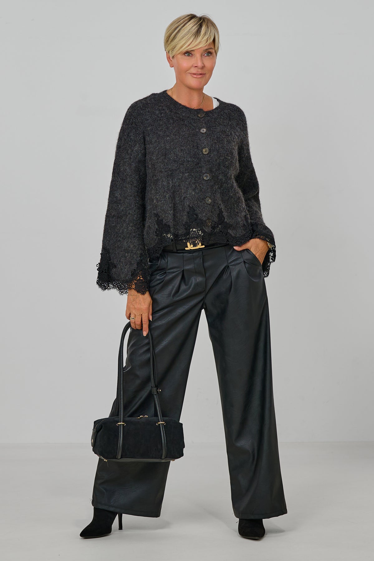 kuscheliger Cardigan mit Spitze, anthrazit