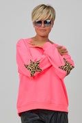 Sweaty STAR by Silvia van Beekum, neon pink