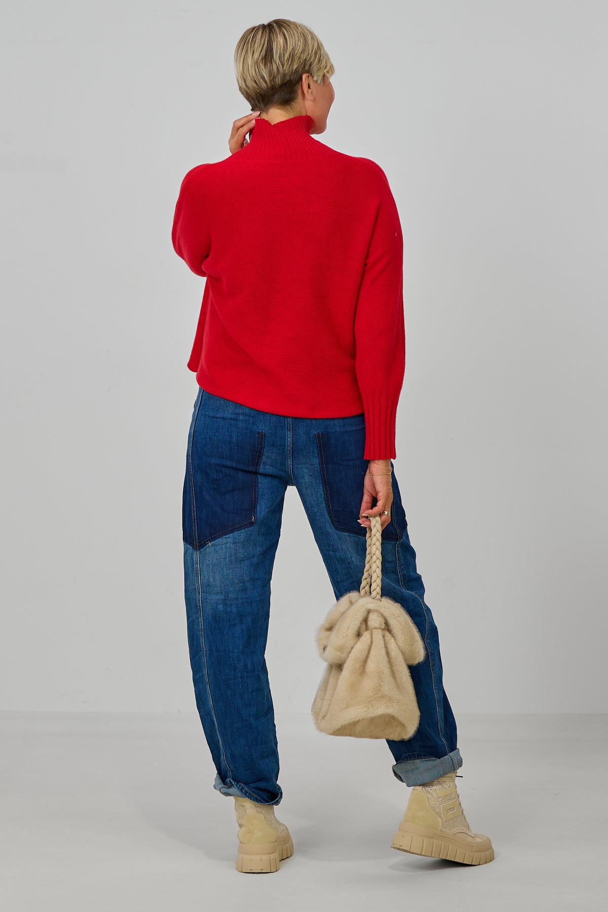 Weicher Strickpulli mit Turtleneck, rot