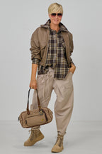Blouson aus strukturiertem Kunstleder, taupe