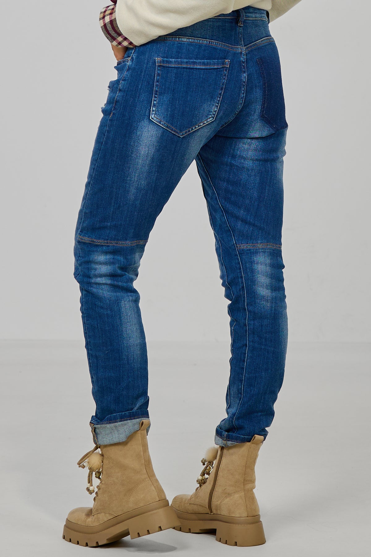Enge Jeans im used-destroyed look, denim