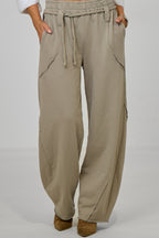 Sweaty Hose mit Ziernähten im used look, taupe