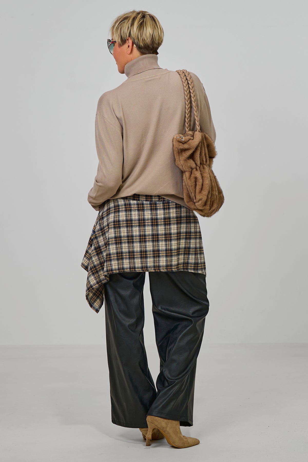 Fake-Hemd mit kleinem Karomuster, schwarz-beige-camel