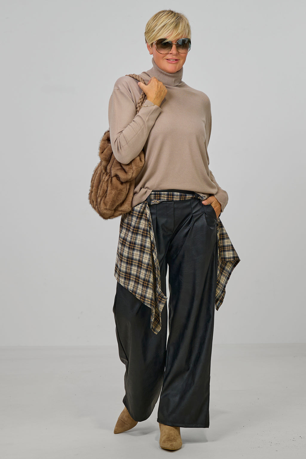 Fake-Hemd mit kleinem Karomuster, schwarz-beige-camel