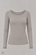 Longsleeve mit Spitze am Rundhalsausschnitt, stein