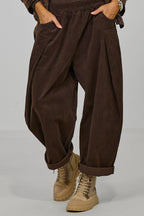 Feincordhose mit Überschlägen, braun