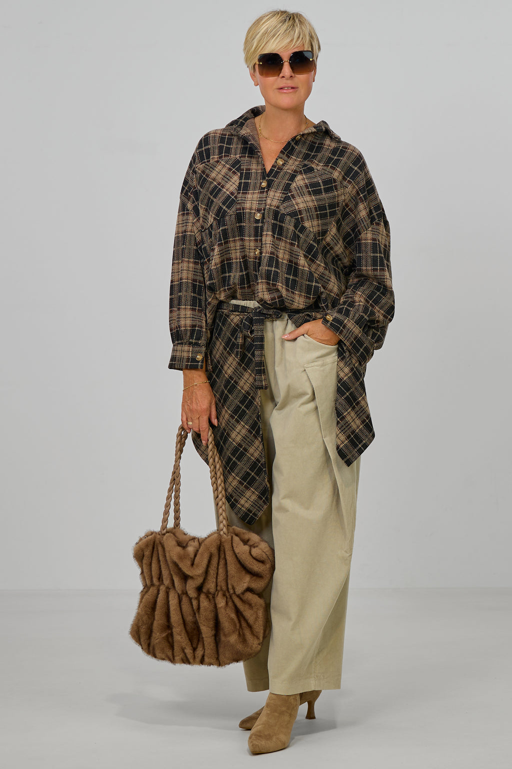 Oversized Hemd im Karomuster, taupe-schwarz