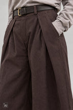 Wollige Hose mit Überschlägen, braun-fischgrät