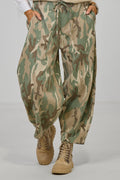 leichte Barrel Jeans Camouflage, khaki-beige