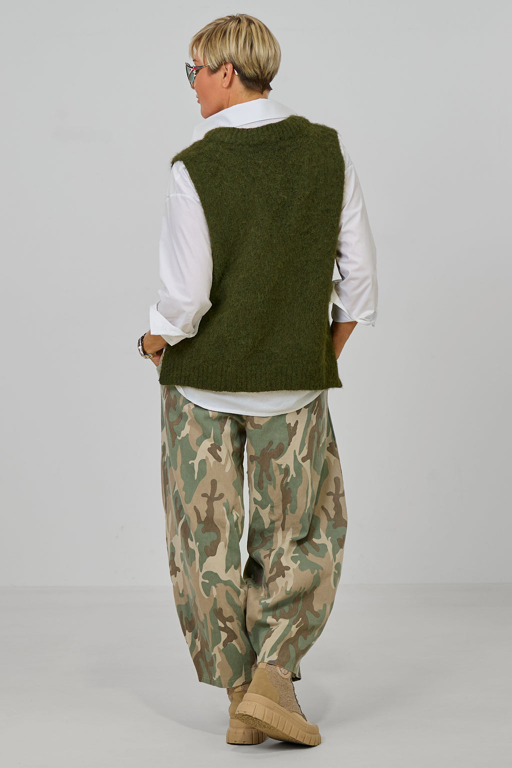 Weicher Pullunder, khaki