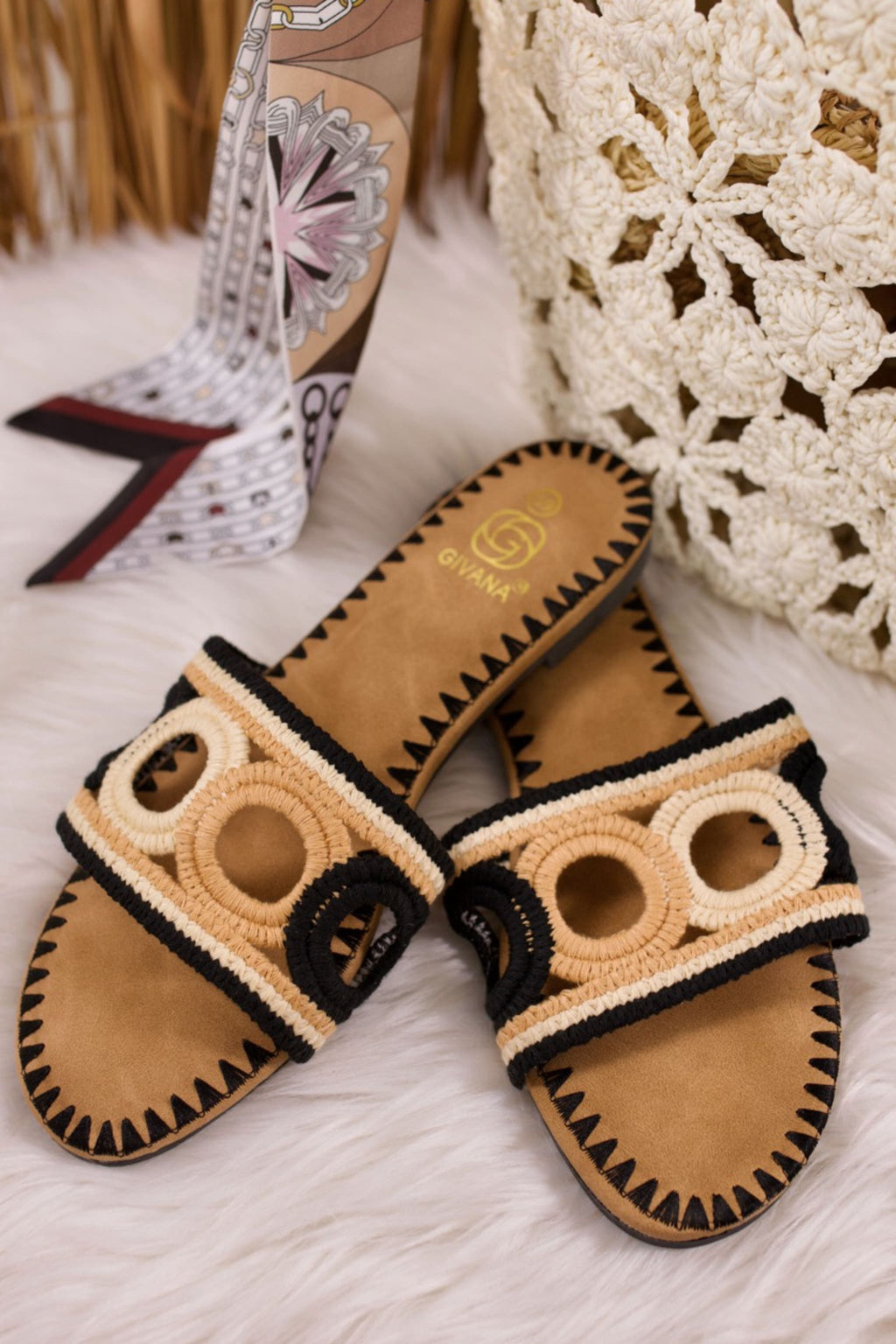 Boho Pantolette, schwarz-creme-nude