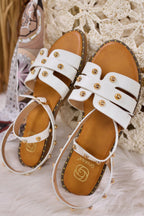flache Sandalette mit Nieten, weiß