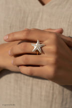 Ring mit kleinem Seestern, gold