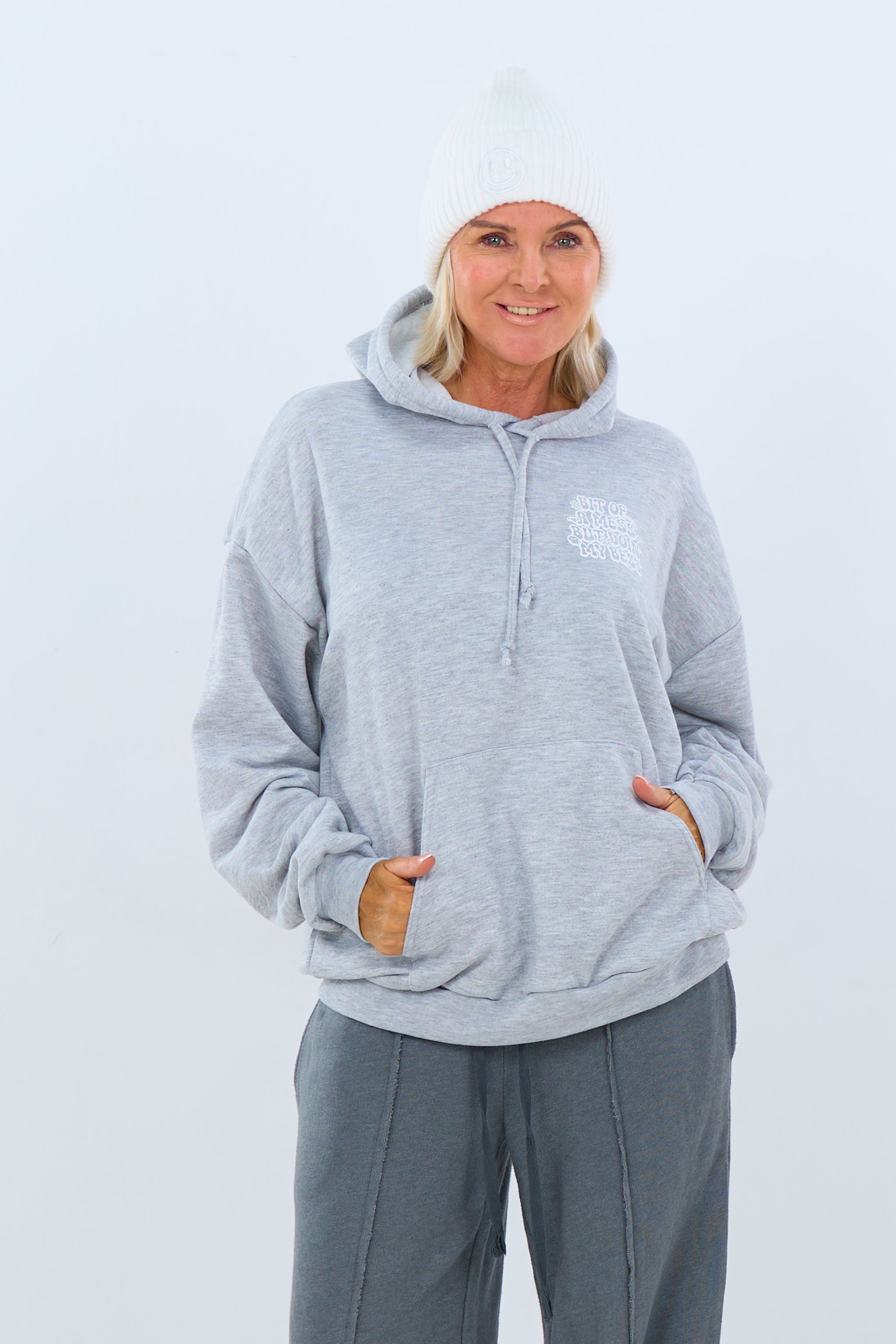 Hoodie with print: "Bit of a mess", grey melange