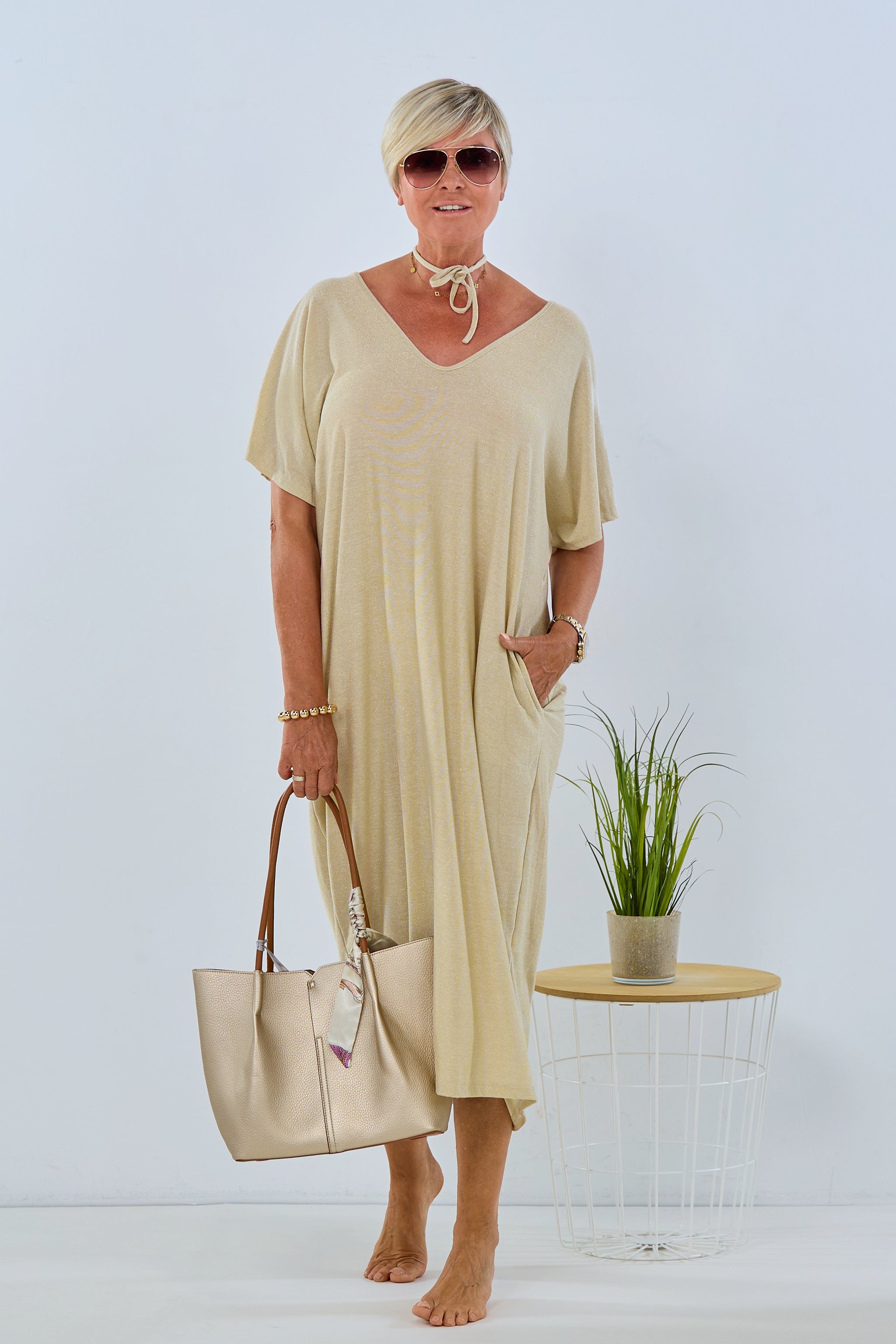 gerade geschnittenes Kleid, gold