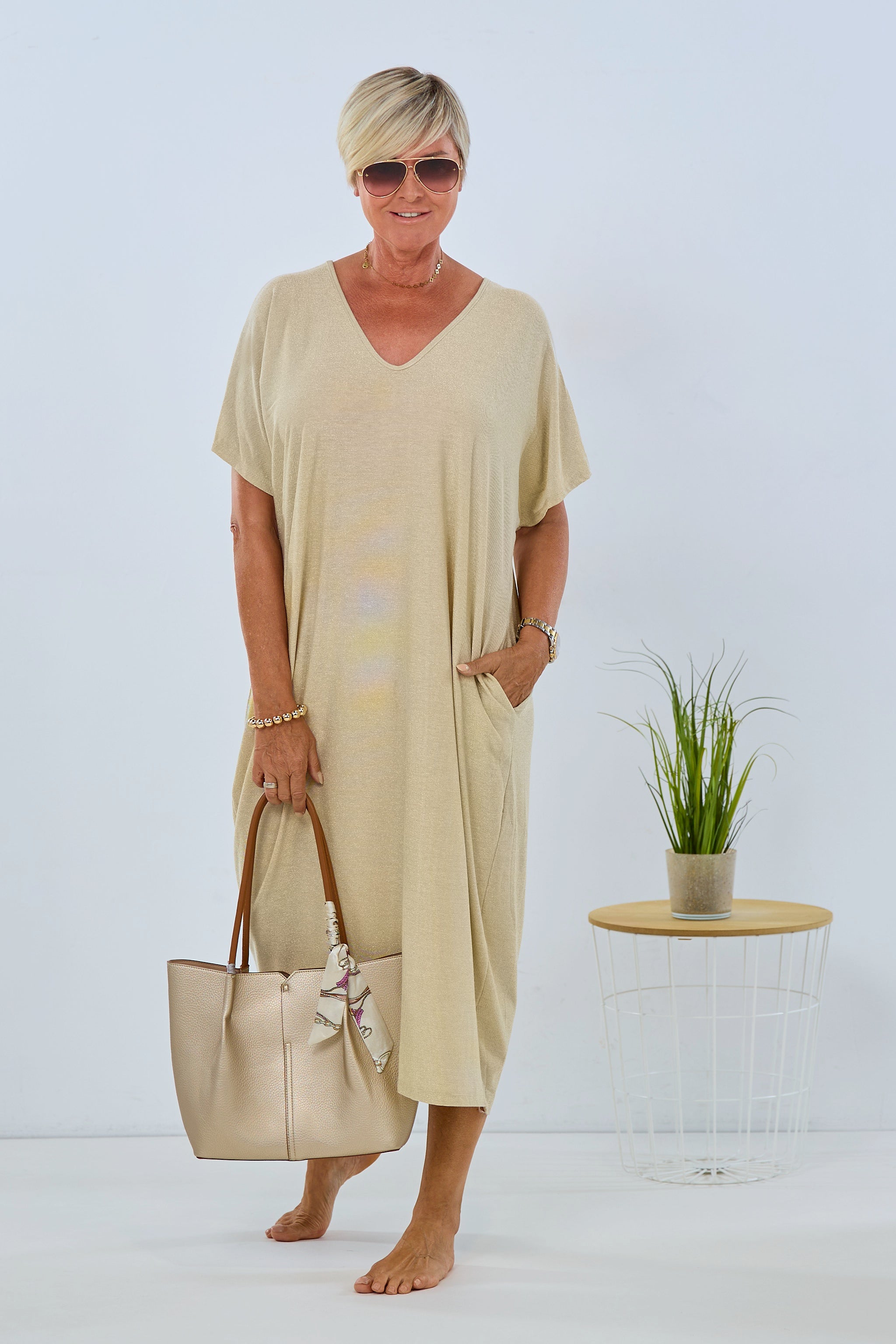 gerade geschnittenes Kleid, gold