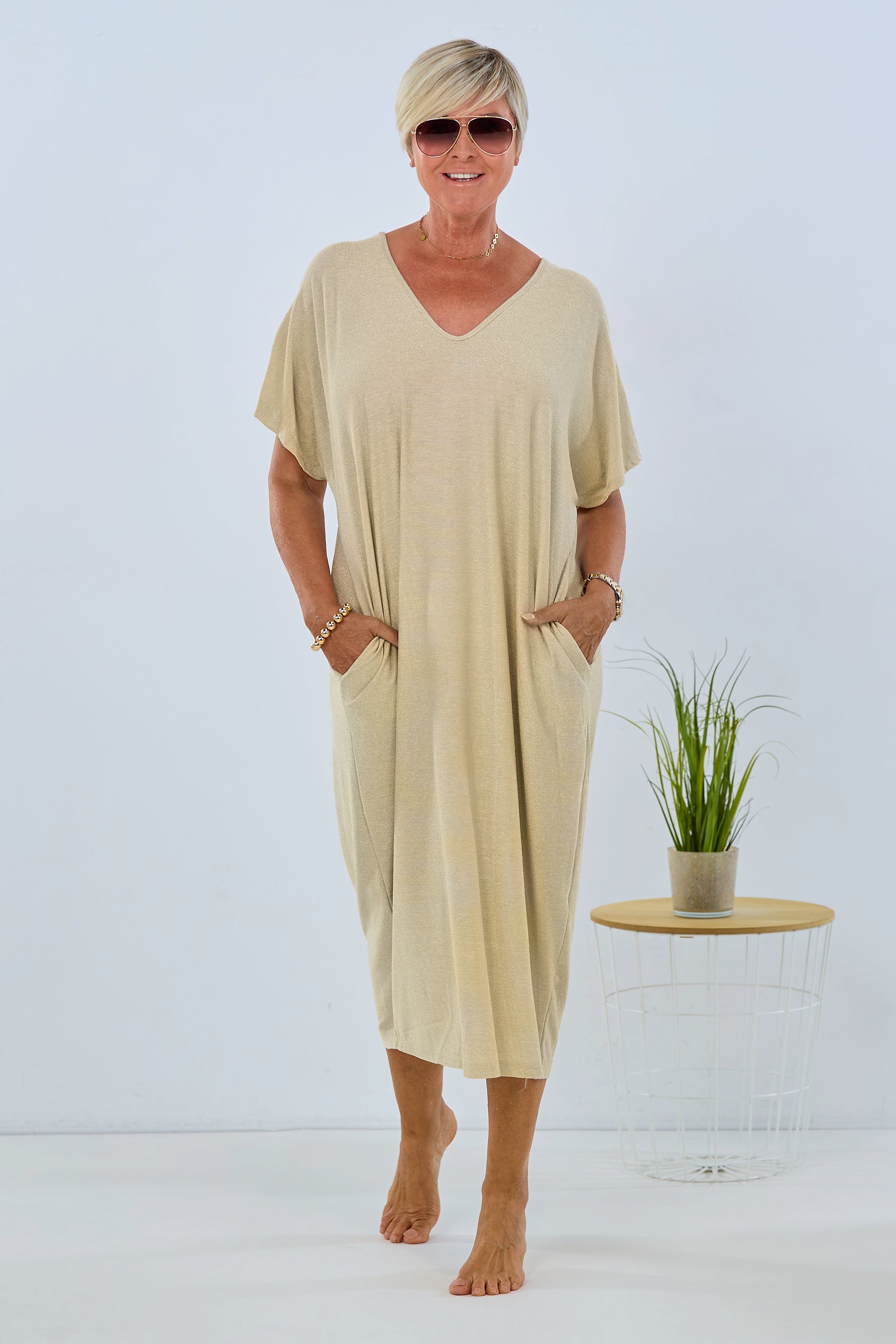 gerade geschnittenes Kleid, gold