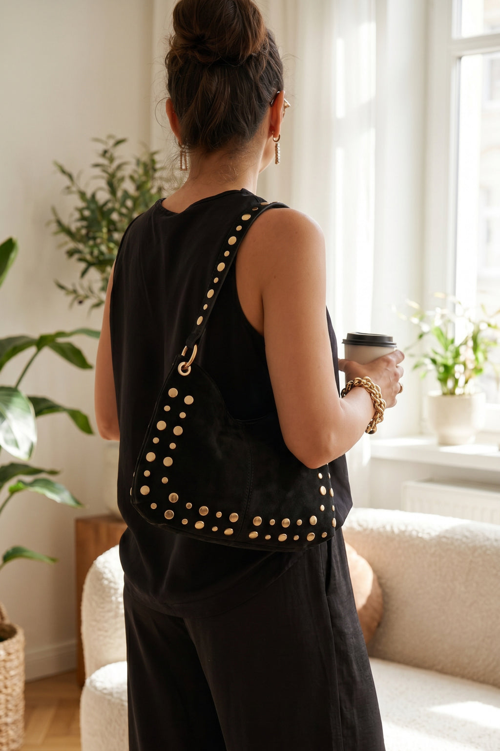 Kleine Tasche mit Nieten, schwarz