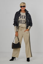 Sweaty mit Beverly Hills-Druck, stein-schwarz