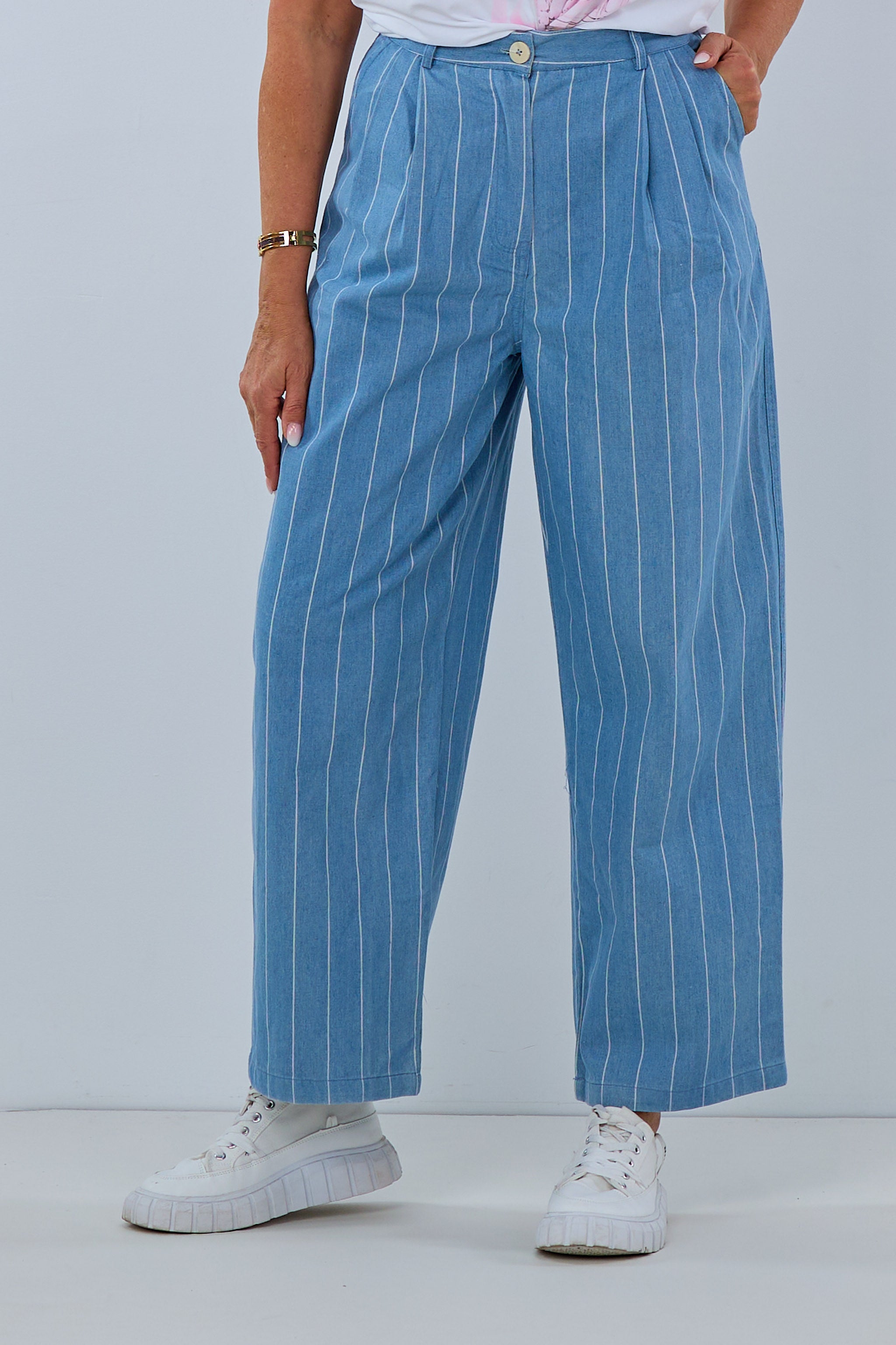 Marlene jeans with pinstripes, blue