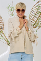 Langer Blazer mit Schleife, beige