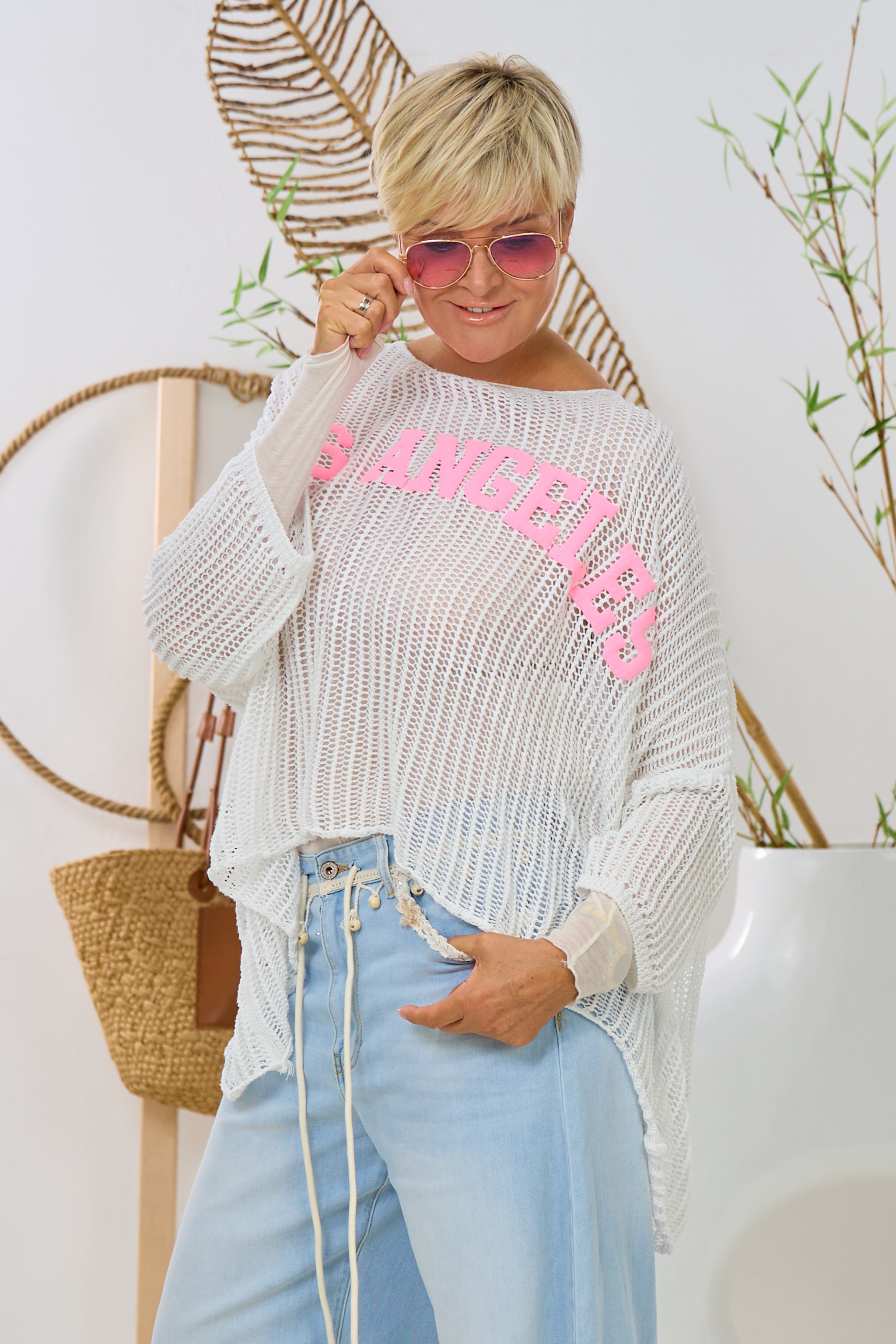 Strickpulli mit LOS ANGELES Flock, weiß-candy rosa