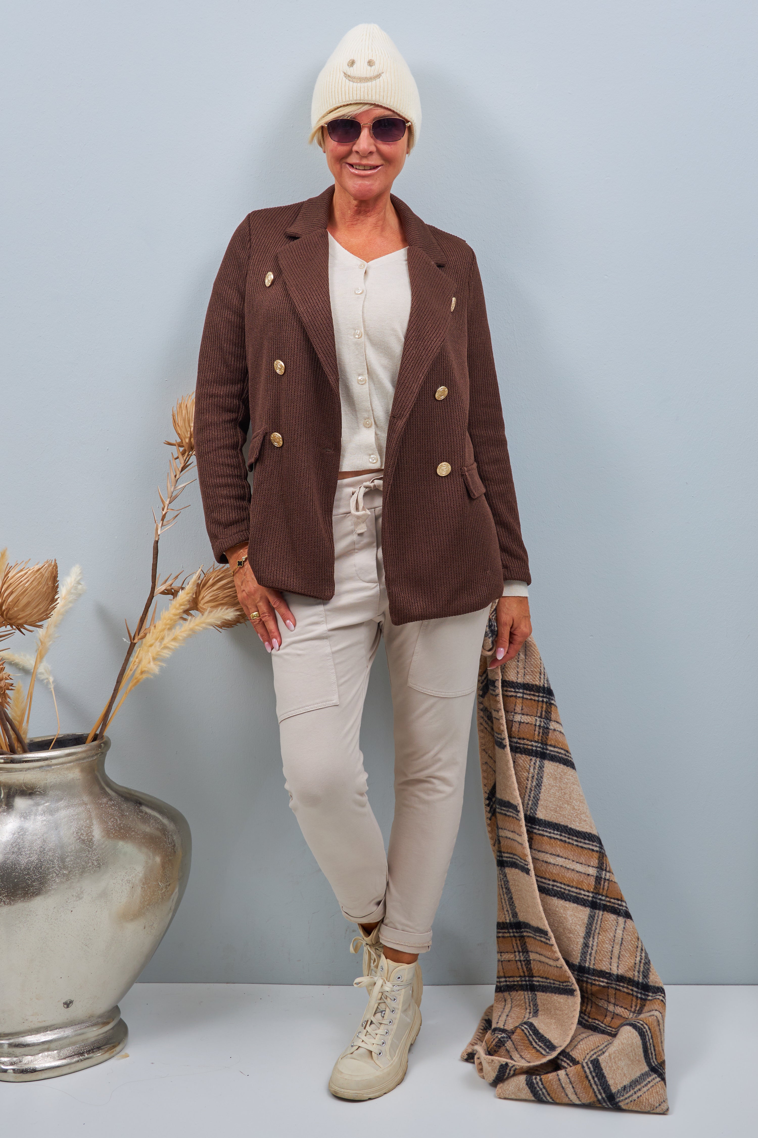 Long 2-breasted blazer, brown
