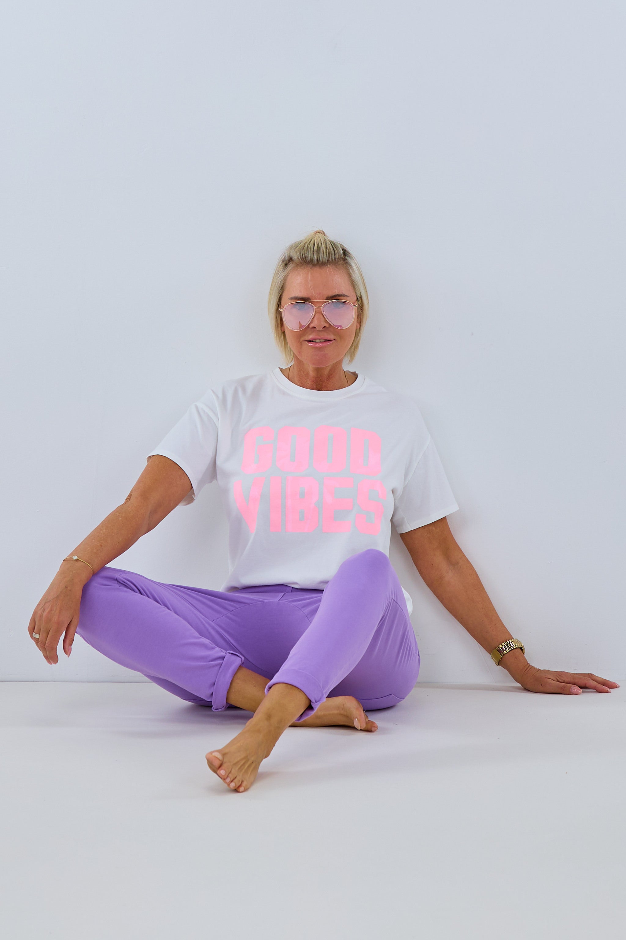 T-shirt with Good Vibes lettering, white-light pink