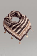 Weiches Tuch mit Charms, braun-beige-taupe