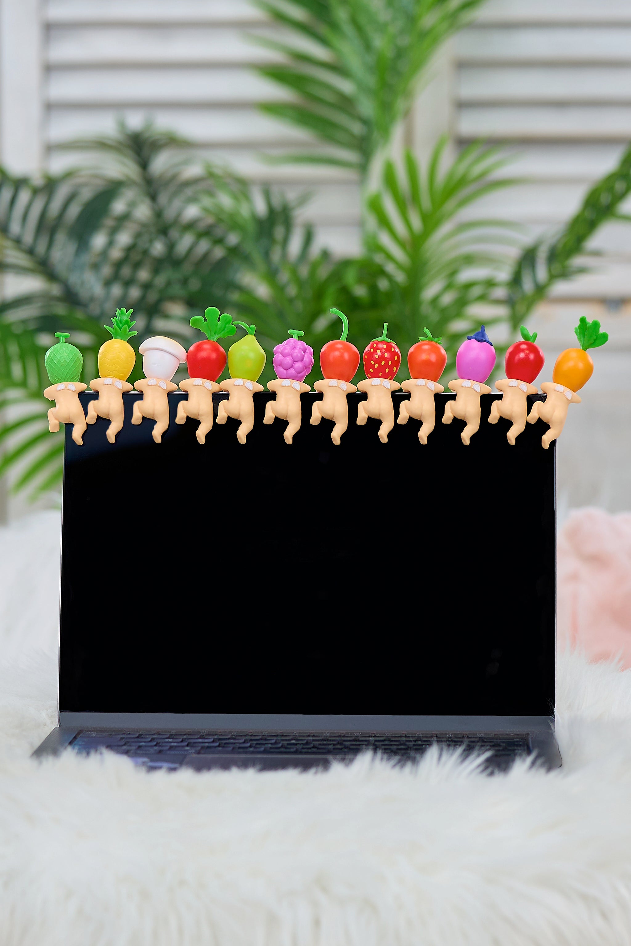 Mini Adhesive Figures, Fruits & Vegetables