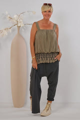 Lace-trimmed balloon-style top, khaki