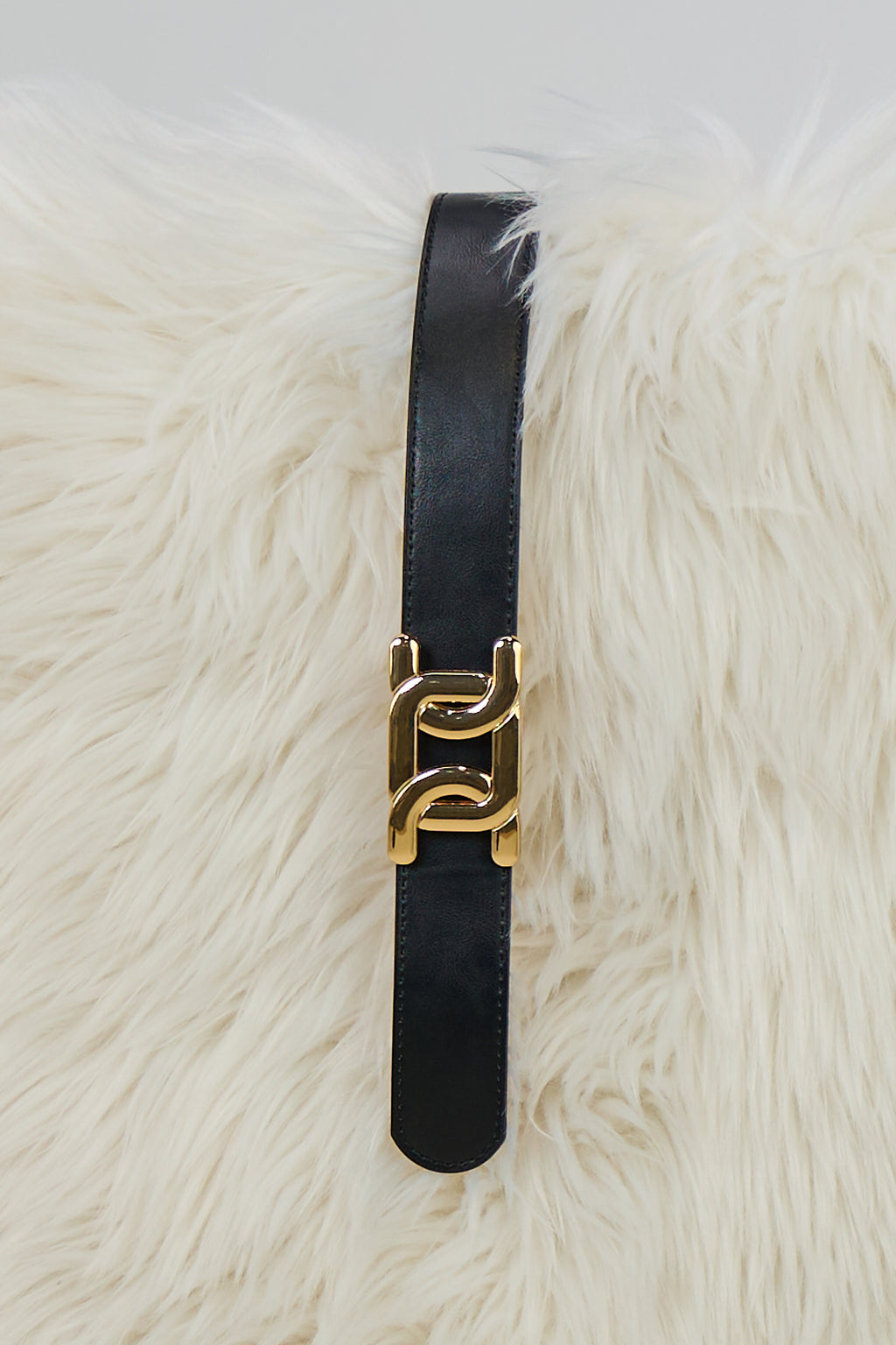 Gürtel mit stylischer Schnalle, schwarz-gold