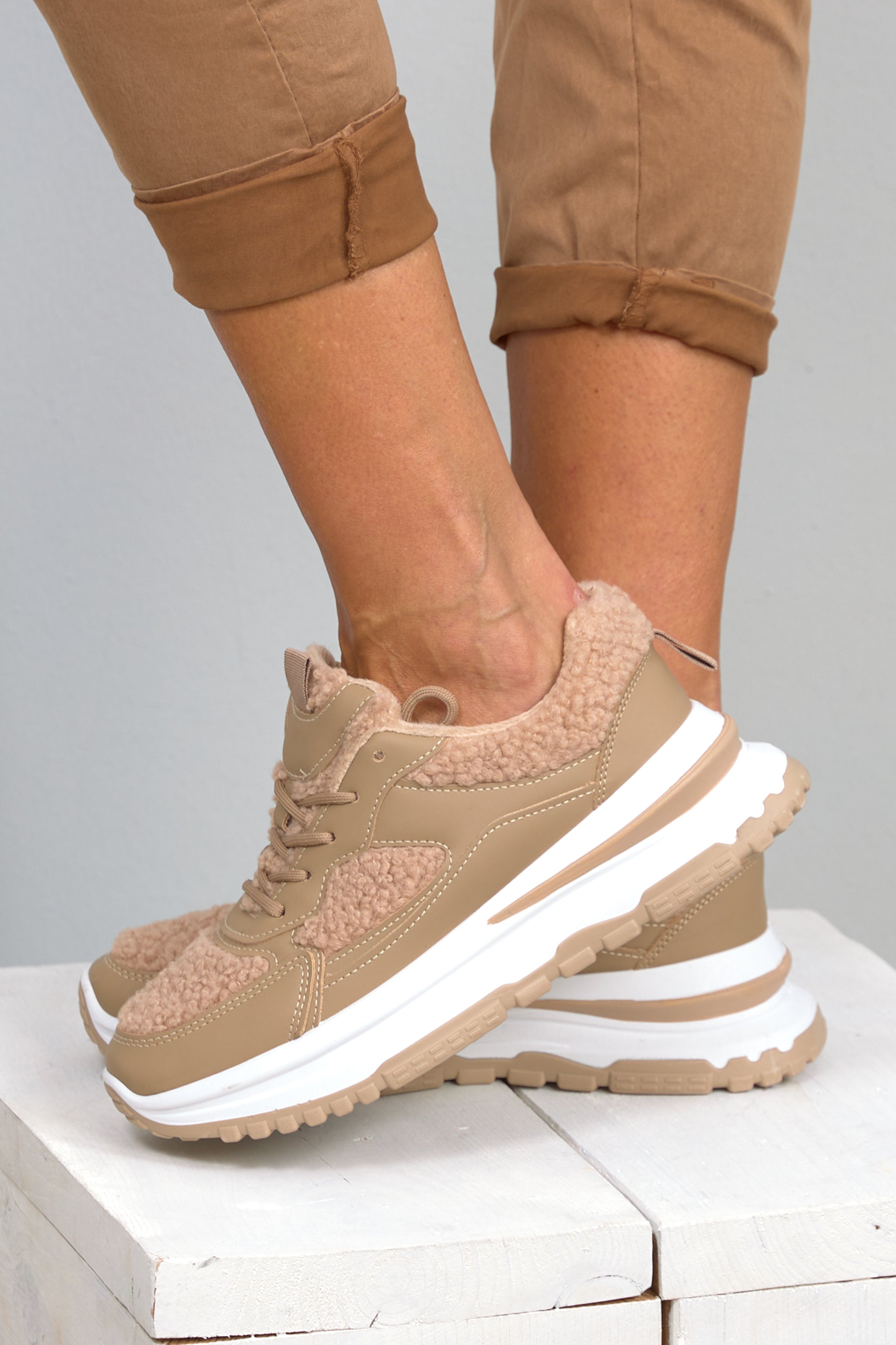 "Mira" sneakers, beige-mud
