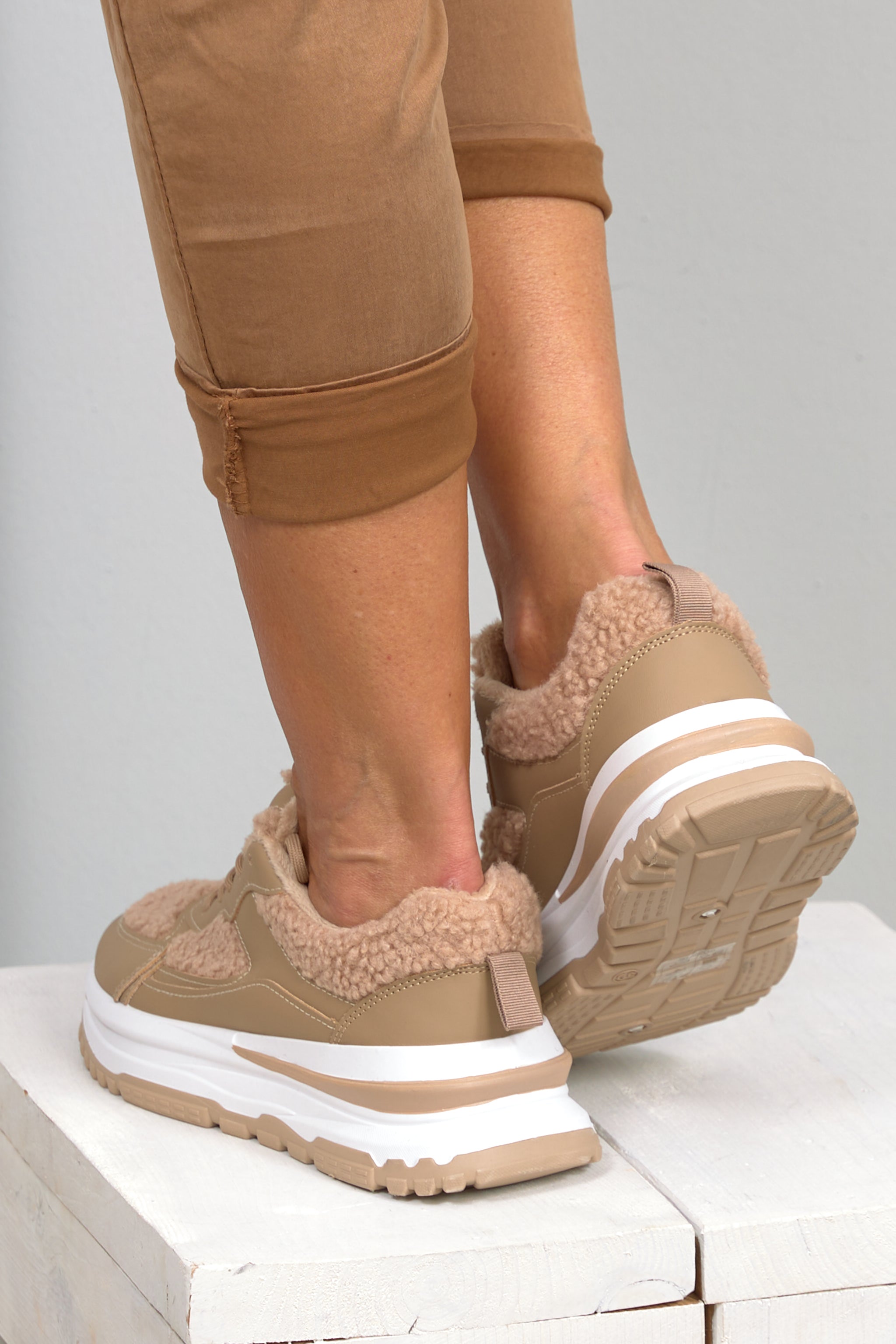 "Mira" sneakers, beige-mud