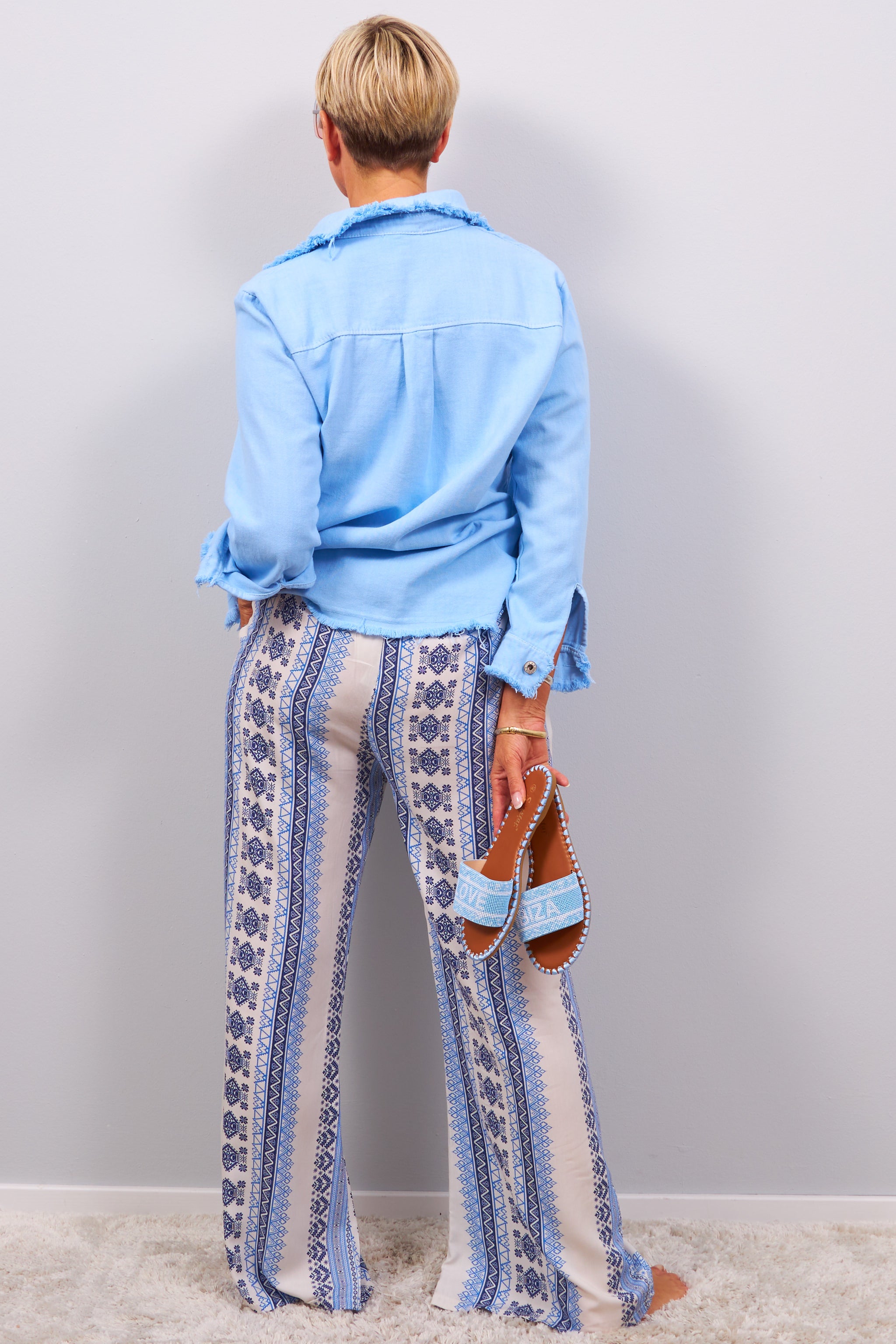 Pants with longitudinal print, blue-beige